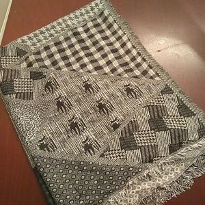 Patterned scarf